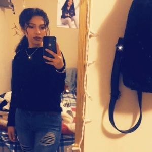 Meet your Posher, Leslie